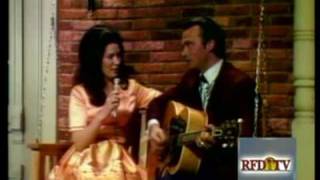 Loretta Lynn & Teddy Wilburn - Sweet Thing