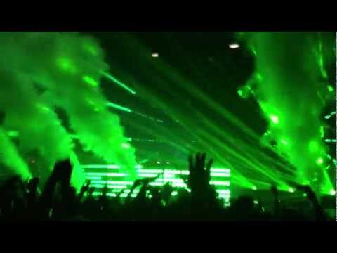 [HD] Tiesto College Invasion Tour 2-25-13 - Sands Bethlehem - Can't stop me (Tiesto Remix)