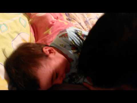 Rafael - Dia 17 de Outubro 2014 - Risadinha antes de dormir