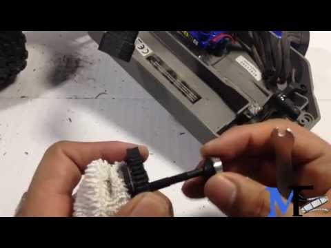 Replacing Spur Gear on a Traxxas Stampede 4x4 VXL  - Changing Spur Gear