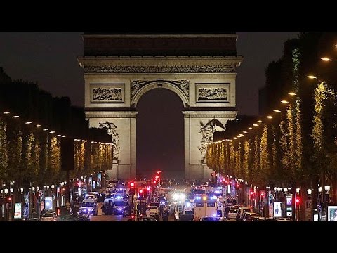 Frankreich: IS Terror - Schüsse auf Pariser Prachtstraße Champs-Élysées: 2 Tote Polizisten