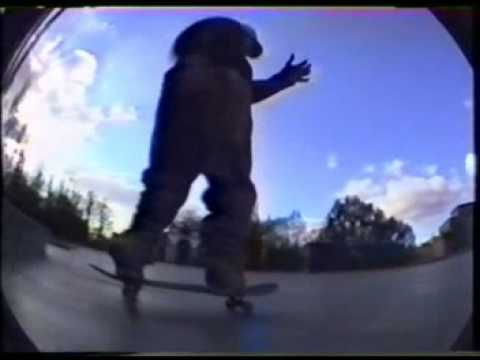 Gutek z filmu Syndrom z 1998.