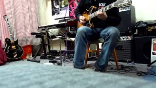 Guitar phrasing - legato vs alternate