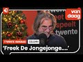 'Die Frekie van Wilmink heet niet voor niets zo. Dat is een verwijzing naar Freek de Jonge' | Column