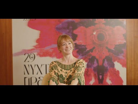 Η Λεoνί Μπένες στην κάμερα του ΣΙΝΕΜΑ (Leonie Benesch - "The Teachers’ Lounge" Interview)