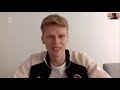 Voetballer Jerdy Schouten mag huis in Bologna niet uit: 'Tijdens hardlopen aangehouden door politie'