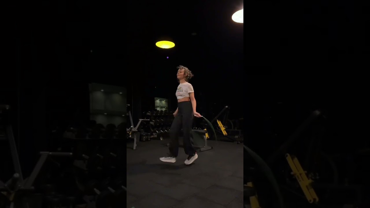 Footwork (by mipa.jumps)