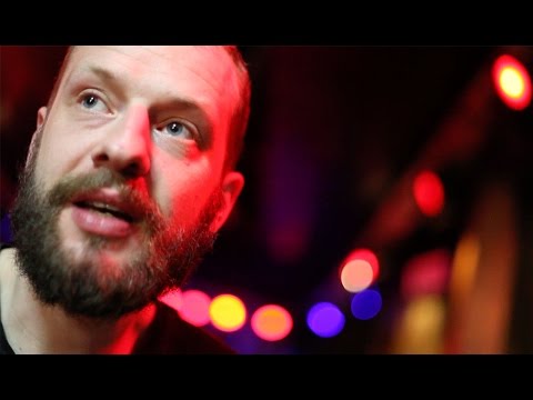 Easywriters TV „Hi5“ meets Marc O'Reilly