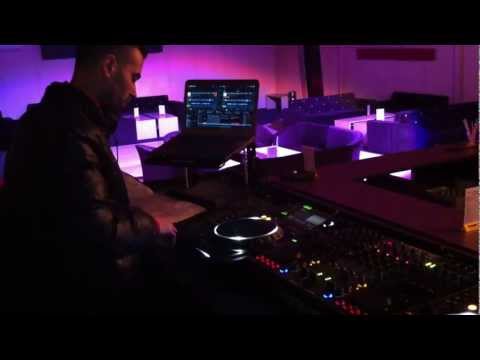 the_ manyax dj in the mix