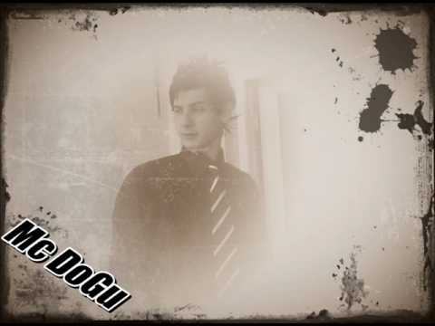 McDoqu Ben Seni Sevdim Tek Olan Sendin.wmv