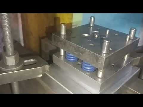 Washer Cutting Compound Die