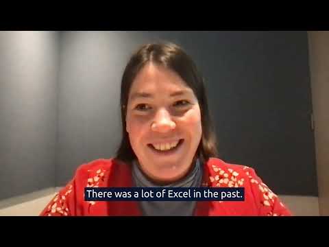 Using embedded analytics to monitor office space usage