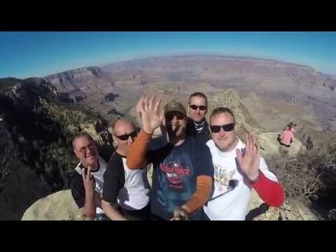 Rhino grand szelfi a Grand Canyon szikláin