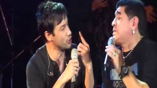 luciano Pereyra cantando con Diego Maradona en Avellaneda