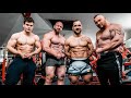 4 Typen, ein Gym! Wir rasten aus!