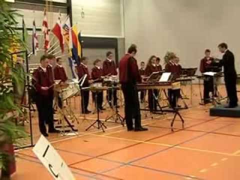 UDOD: Slagwerkensemble Wilhelmina Bedum - Podium concours Hattem 2005