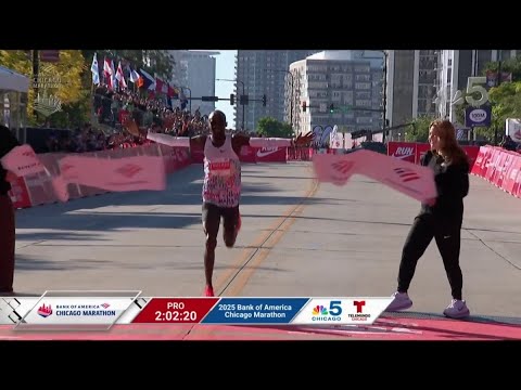 WATCH: Jacob Kiplimo wins men's elite race at 2025 Chicago Marathon