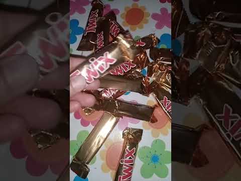 🍫 🍫 twix mini chocolate.. come and get it 🍫🍫❇️🌈✴️ (3) #shorts
