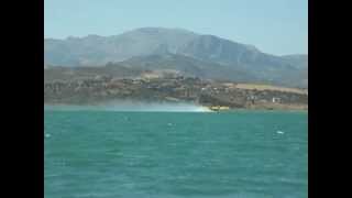 preview picture of video 'Water Bombers at El Pantano de Viñuela 24/08/2012'