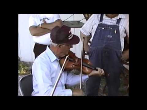 Herman Johnson fiddles Limerock - Bethel 1990