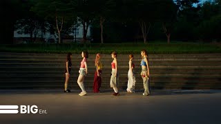 Download lagu Queenz Eye  |  1st Mini Album [PRISM EP.01]  '𝗔𝗖𝗛𝗔!' Performance Video mp3