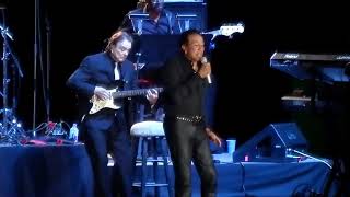Smokey Robinson - "The Tracks Of My Tears" (LIVE)