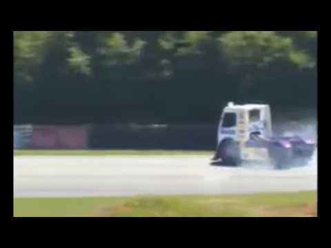 Fórmula Truck 2016. Qualifying Autódromo Internacional de Guaporé. Ronaldo Kastropil Hard Crash