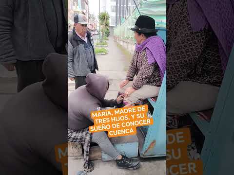MARÍA LUSTRA ZAPATOS FRENTE DEL MUNICIPIO DE PÍLLARO EN TUNGURAHUA. ALGÚN DÍA DESEA CONOCER CUENCA🇪🇨