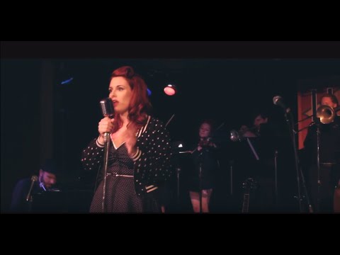 Tia Brazda - Bandshell