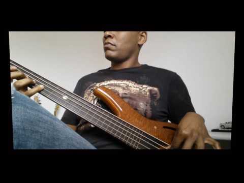 Funk Groove - Fretless Bass