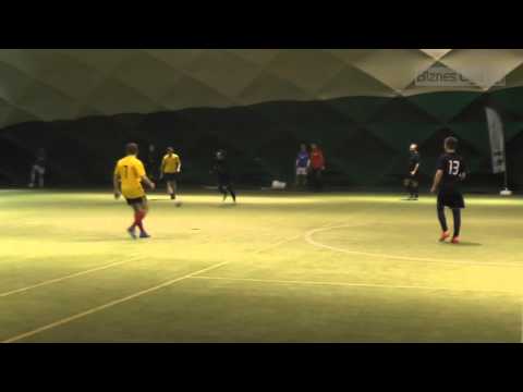 02.02.2015 III Biznes Liga A - EY vs. Kolorysta.pl