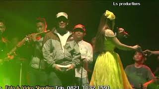 Download lagu Hitam Duniamu Putih Cintaku / Rosa Jamila / Live Kali Putih Sasak Panjang mp3