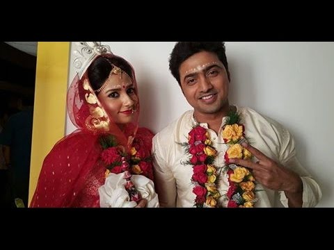 download lagu mp3 mp4 Bengali Actor Dev Wife, download lagu Bengali Actor Dev Wife gratis, unduh video klip Bengali Actor Dev Wife