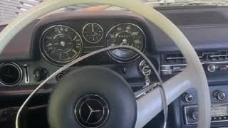 1971 Mercedes-Benz 220 Diesel Idling