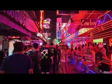 Saturday Night Walk in Bangkok | Sukhumvit Road, Nana Plaza, Soi Cowboy, Soi 11, Soi 4