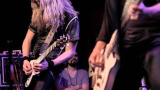 Night Ranger "Don't Tell Me You Love Me" - NAMM 2011 with Taylor Guitars