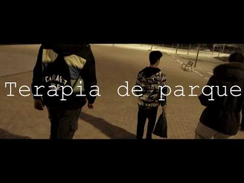 REUS - TERAPIA DE PARQUE [VIDEOCLIP]