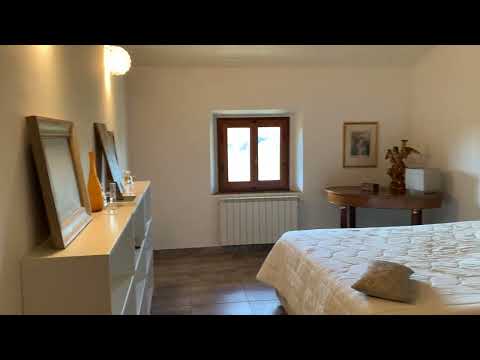 Pratolino vendiamo  in villa appartamento mq 60