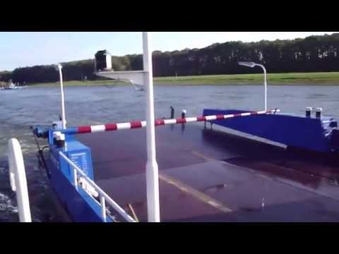 Veerdienst Afferden-Sambeek vaart over de maas!
