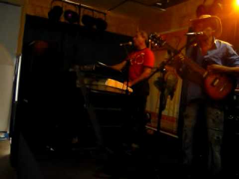 Leon e Lyel - O Amor Sempre Vence