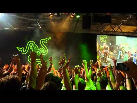 Gamescom 17.08.2012 - Razer Hall 9 (Only T-Shirts ...) (DE) [HD]
