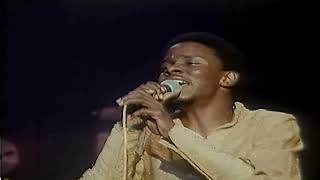 Earth, Wind &amp; Fire - Fantasy (1978) (HD Remastered)