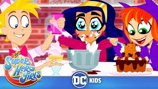 Download lagu DC Super Hero Girls | Sweet Tooth! 🍰 | @dckids mp3 Download lagu DC Super Hero Girls | Sweet Tooth! 🍰 | @dckids mp3