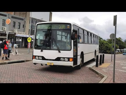Transdev MK M/O 7421 - Mercedes Benz O400 Custom Coaches 515