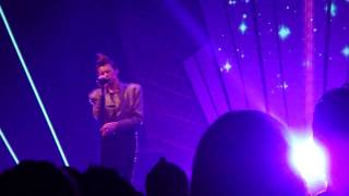 La Roux &quot;Armour Love&quot; @ Club Nokia