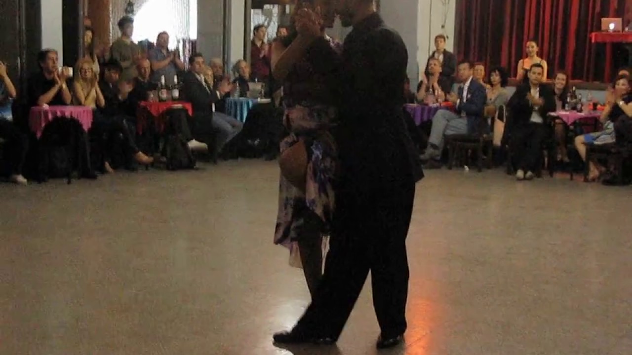 VIRGINIA GOMEZ y CHRISTIAN MARQUEZ "LOS TOTIS" en Viva La Pepa! Milonga (3/4)