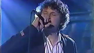 Guided By Voices - My Son Cool (1995.03.31 Jon Stewart show) [PCB dub]