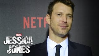 Will Traval on Will Simpson - Marvel's Jessica Jones Red Carpet (VO)