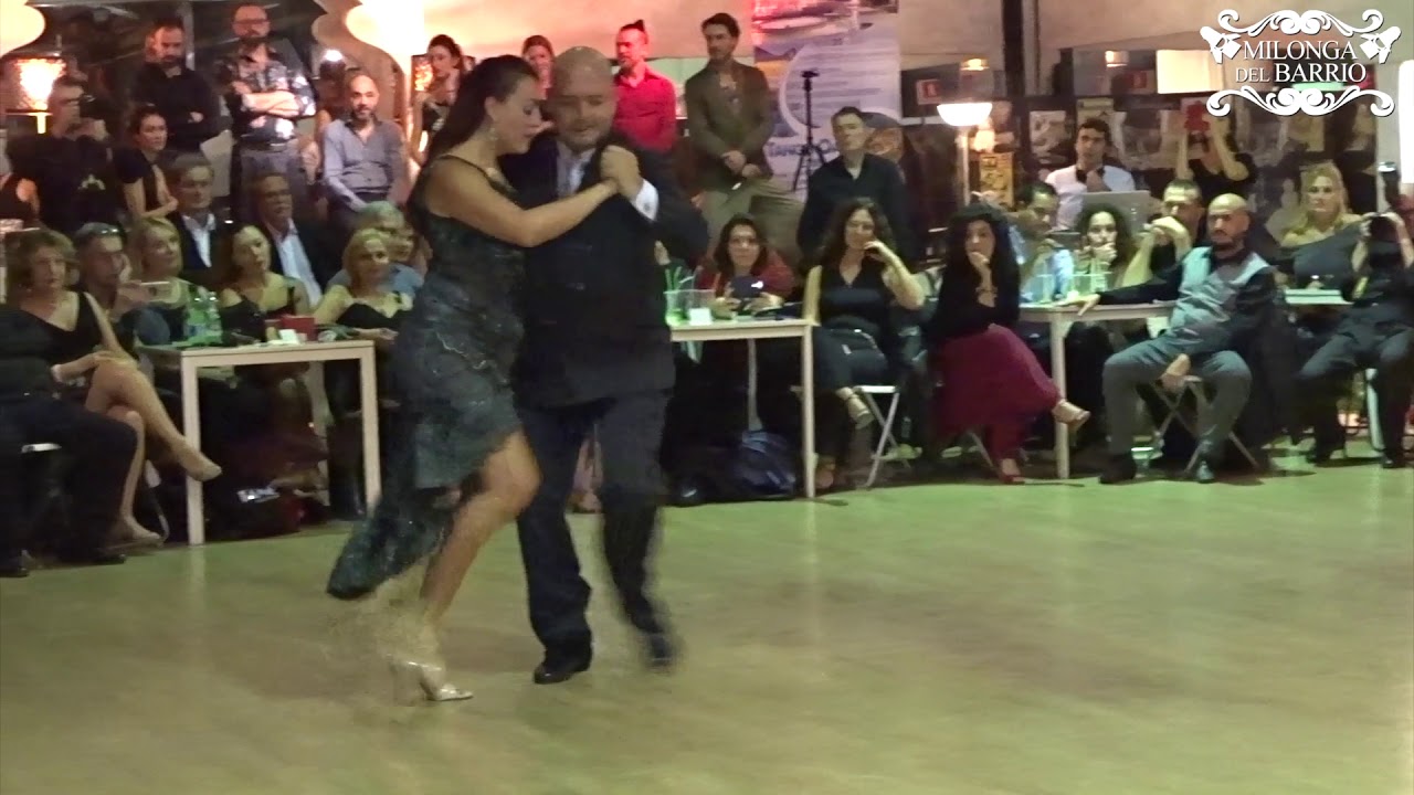 Diego Benavidez e Natasha Agudelo • 24/11/2017 Milonga del Barrio • Roma, Italia • Video 4 di 4