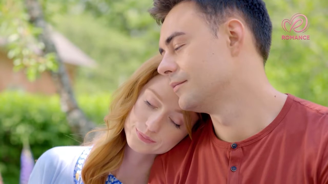 Um ricaço se apaixonou por uma pobre, fez da vida dela um inferno e depois a virou um conto de fadas